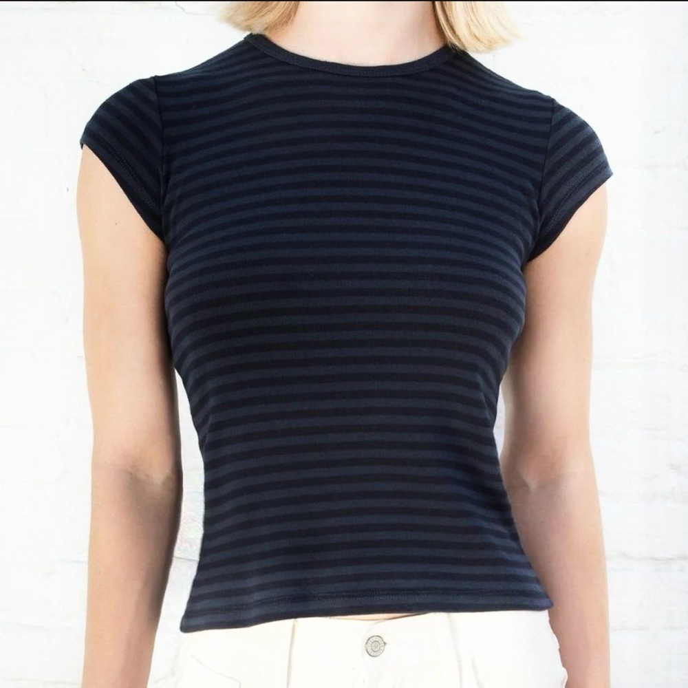 brandy melville navy striped tee shirt top